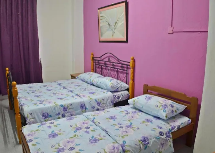 Apek Utama Hotel