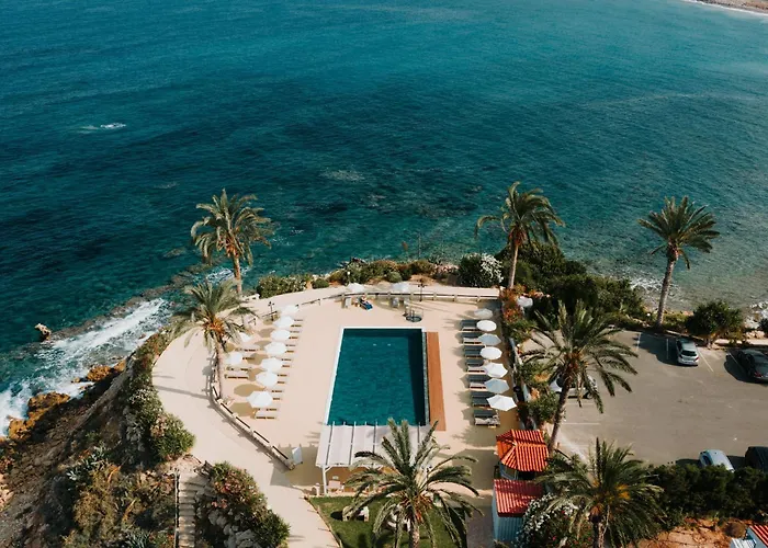 Vrachia Beach Hotel & Suites - Adults Only Kissonerga