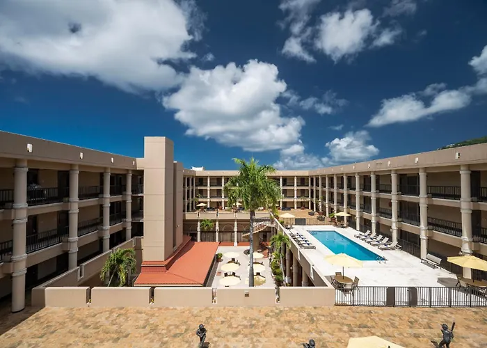 Windward Passage Hotel
