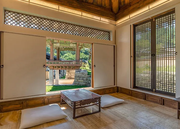 Rakkojae Hahoe Hanok Hotel