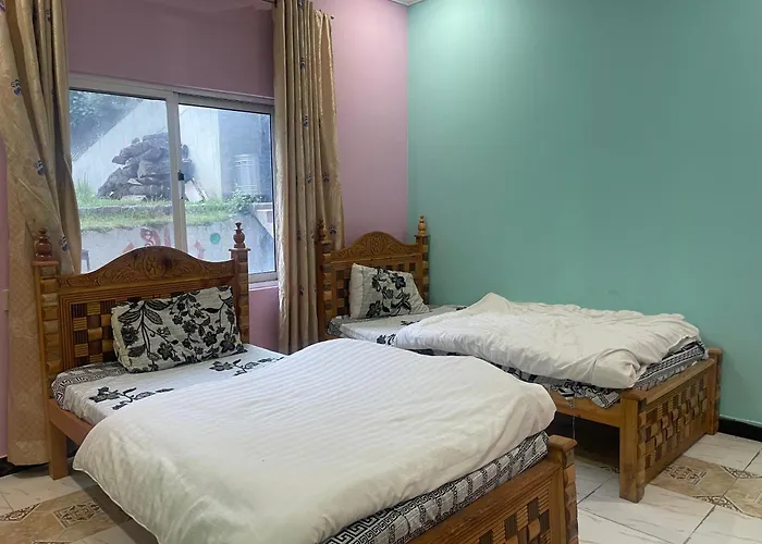 River Nights Hotel & Restaurant, Mahandri