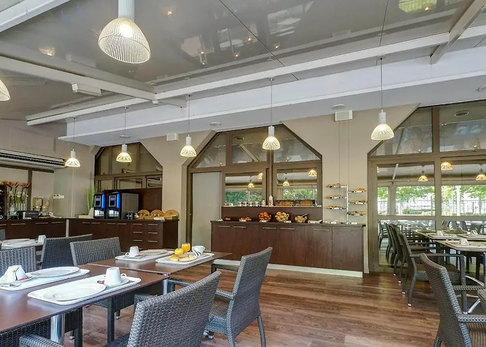 The Originals Boutique, Hôtel Restaurant Arianis, Sochaux-Montbéliard