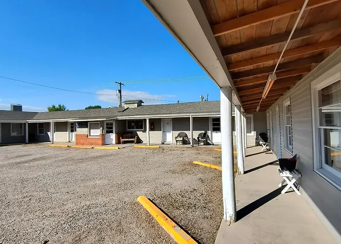 Big Sky Motel