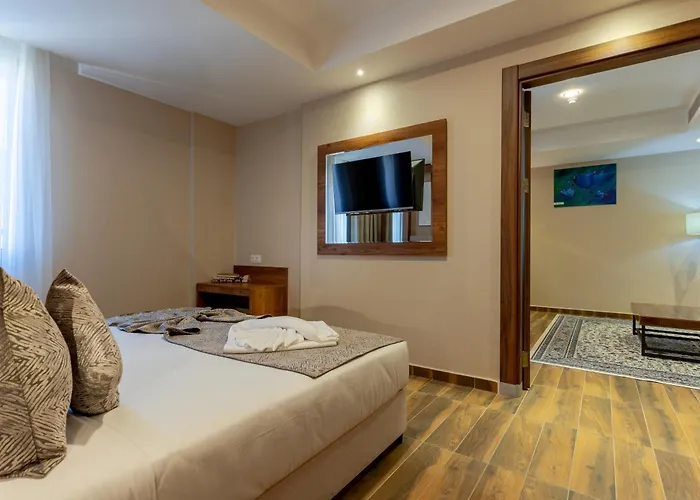 Hotel Ain Benian
