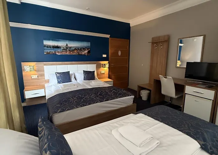C&S Hotel