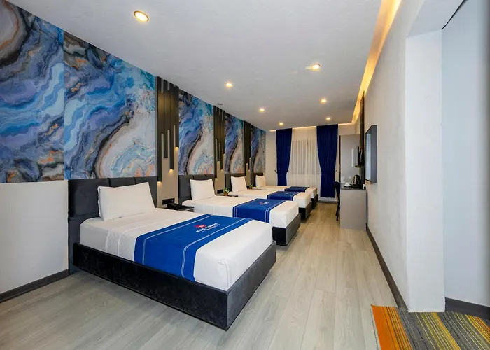 The Great Airport Hotel & Restaurant