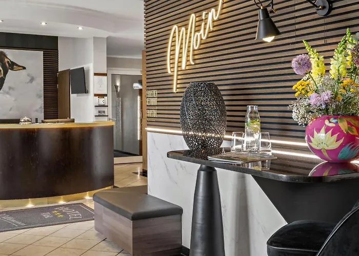 Hotel Tiek Superior