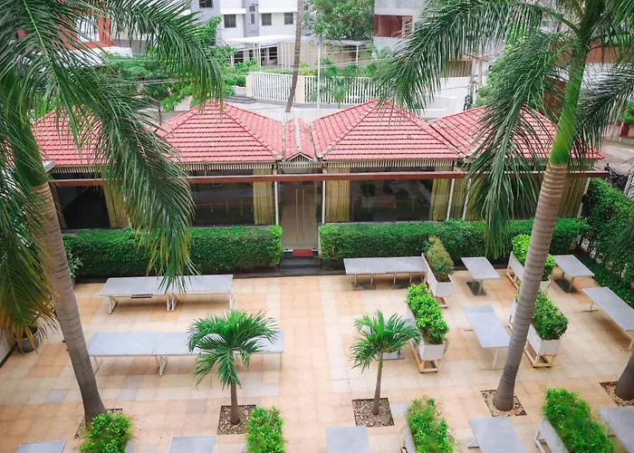 Hotel Madhuvan International
