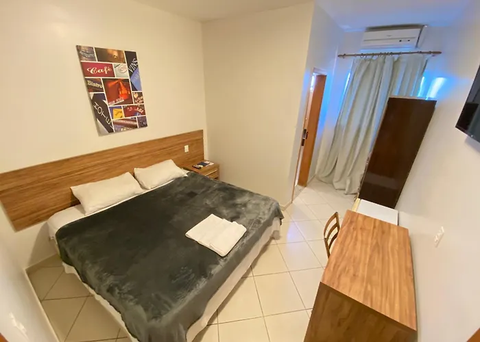 Hotel Casablanca Suites