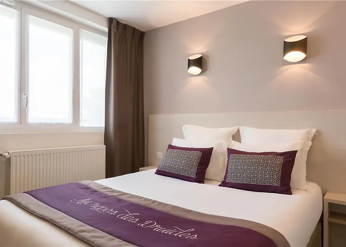 The Originals City Le Relais Des Carnutes Brezolles Verneuil Sur Avre