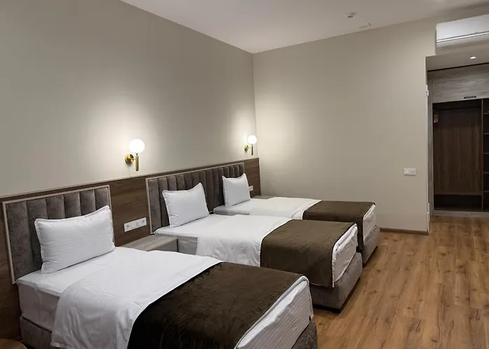 Sabrina Hotel