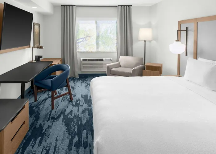 Fairfield Inn & Suites By Marriott San Francisco San Carlos