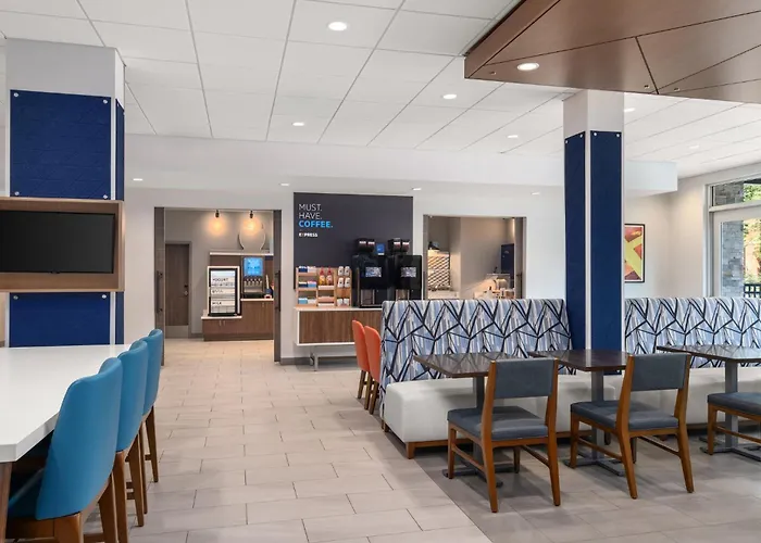 Holiday Inn Express & Suites Buford - Mall Of Georgia By Ihg