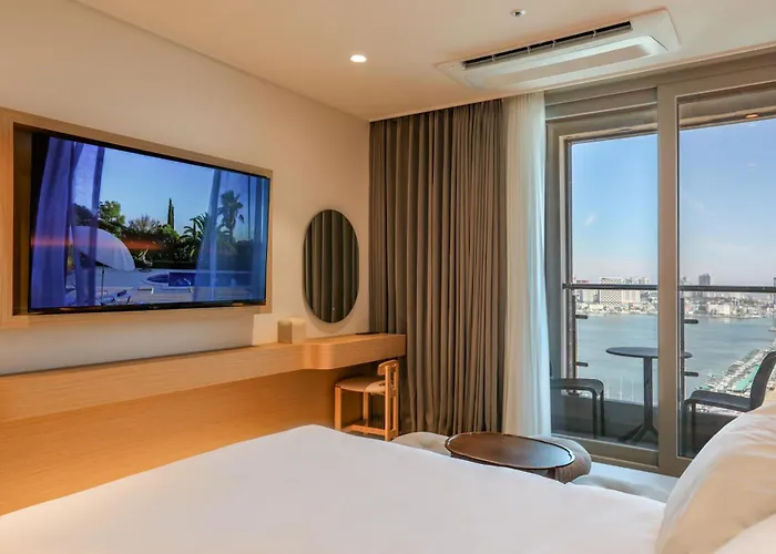 Hotelaround Sokcho