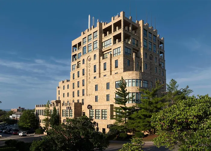 The Oread Lawrence, Tapestry Collection By Hilton