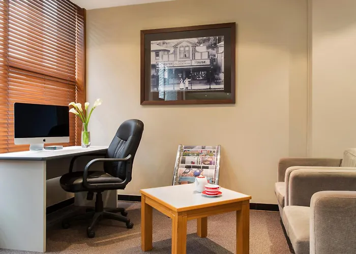 Willis Wellington Hotel