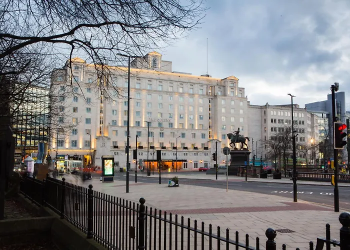 The Queens Hotel