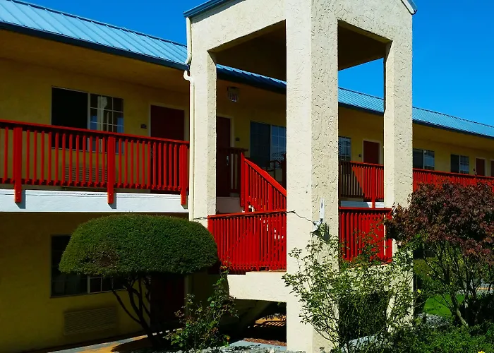 Quality Inn & Suites Crescent City Redwood Coast