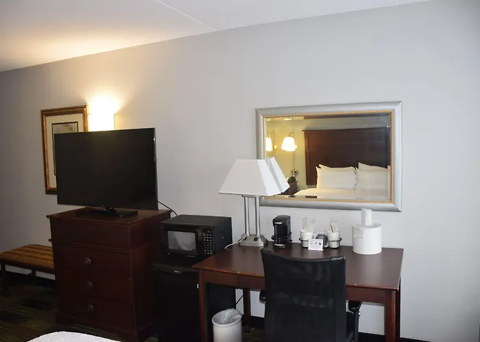 Wingate By Wyndham Baltimore BWI Airport