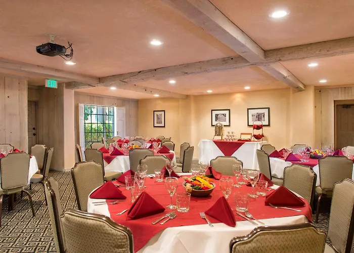 Inn Of The Governors