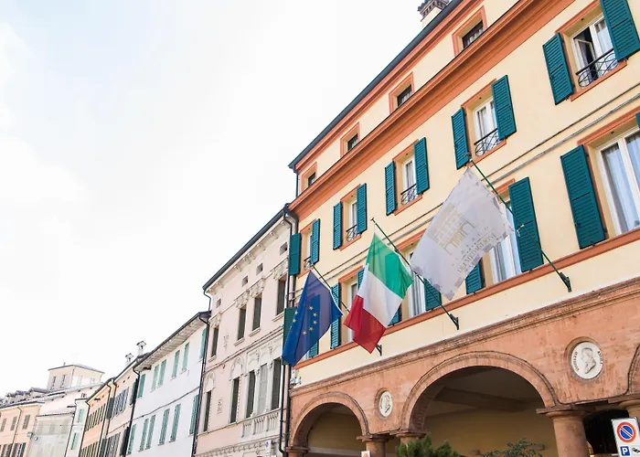 Phi Hotel Dei Medaglioni