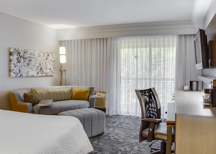 Courtyard By Marriott Ocala