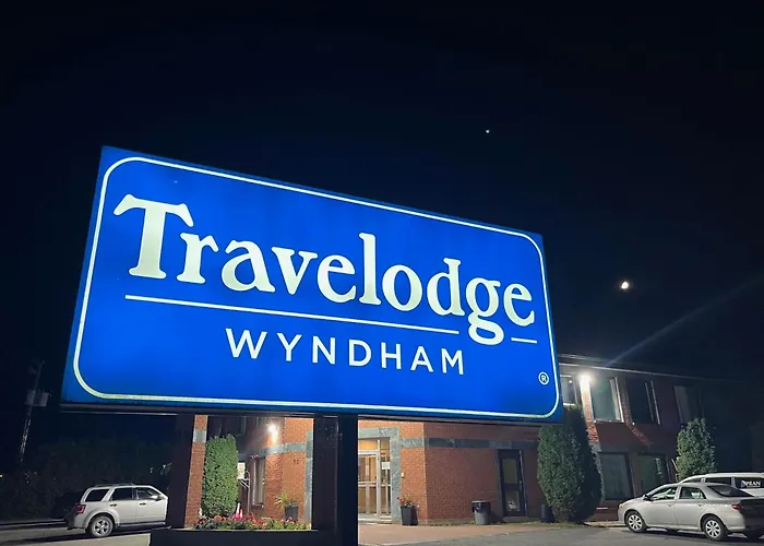 Travelodge By Wyndham Rigaud