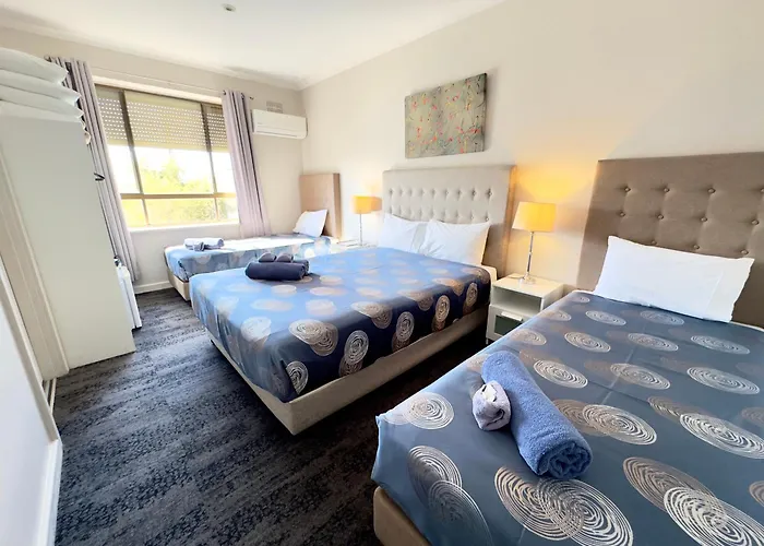 Tailem Bend Riverside Hotel