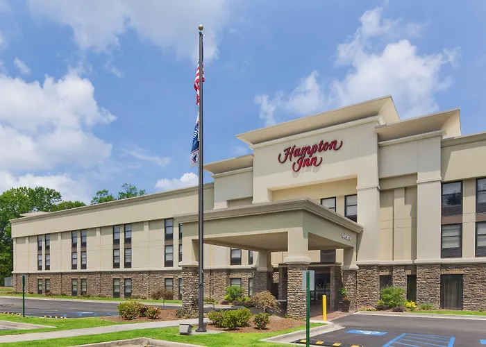 Hampton Inn Lagrange near Callaway Gardens