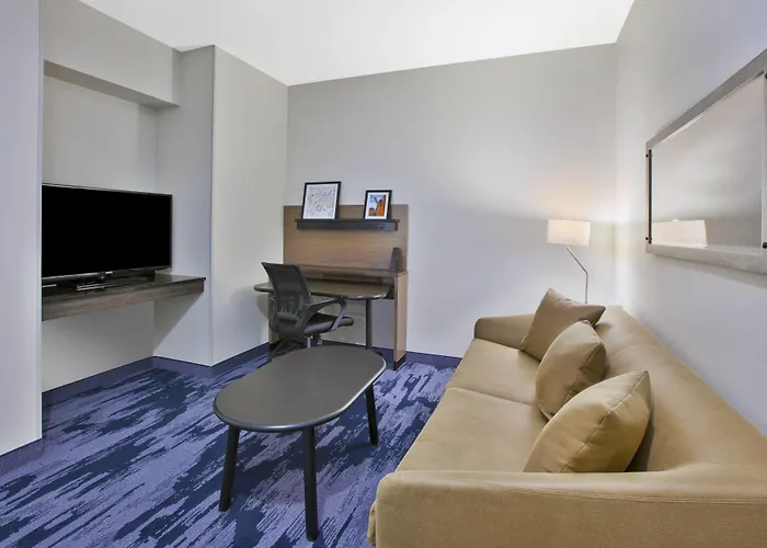 Fairfield Inn & Suites By Marriott Milwaukee Downtown