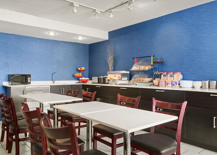 Ramada Limited South Windsor