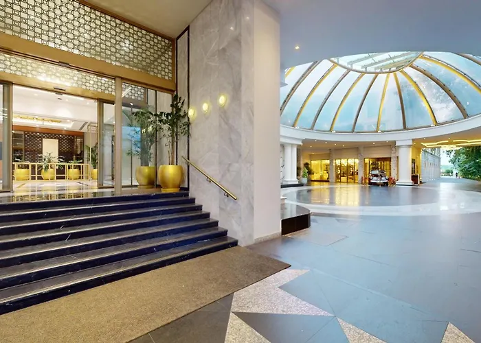 Radisson Blu Hotel&Suites GRT Chennai