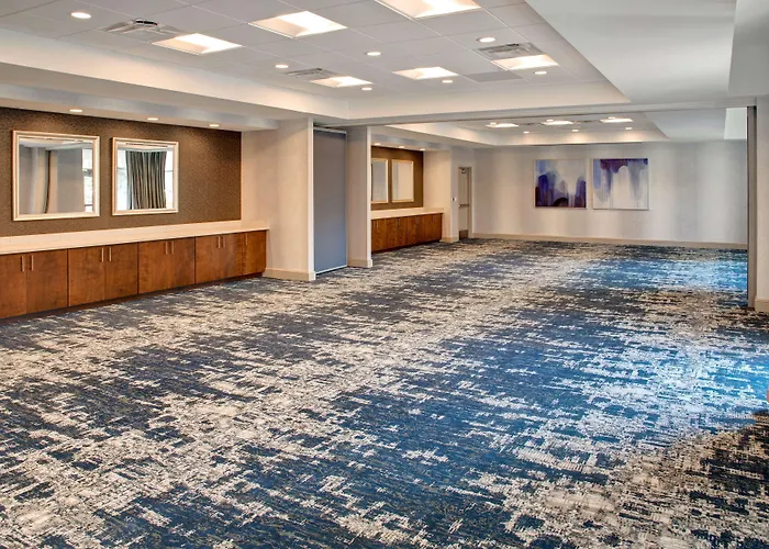 Hilton Garden Inn Kansas City/Kansas