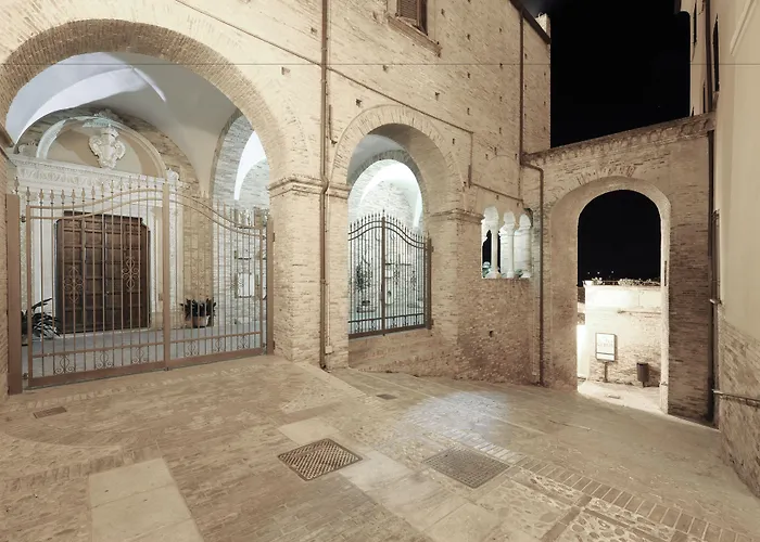 Castello Chiola Dimora Storica