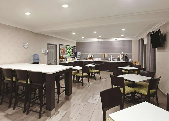 La Quinta By Wyndham Los Banos