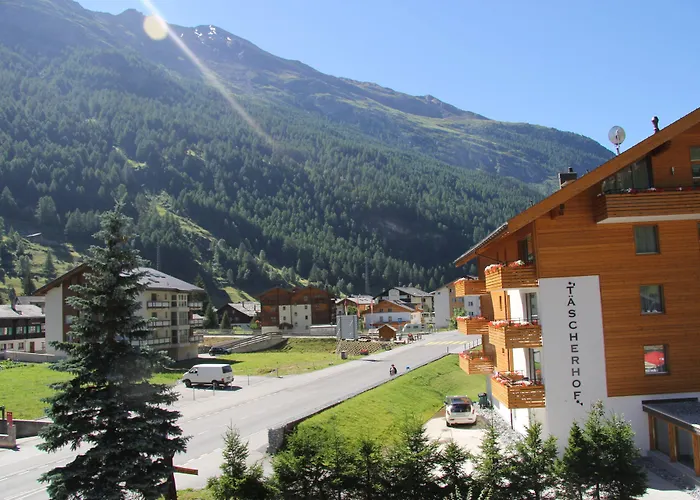 Typically Swiss Hotel Taescherhof