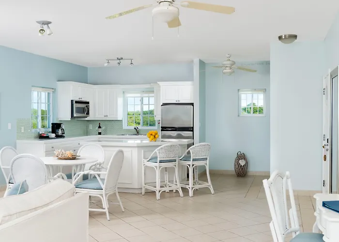 Beach House (Adults Only)