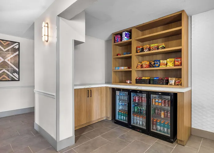 Best Western Acadia Hotel