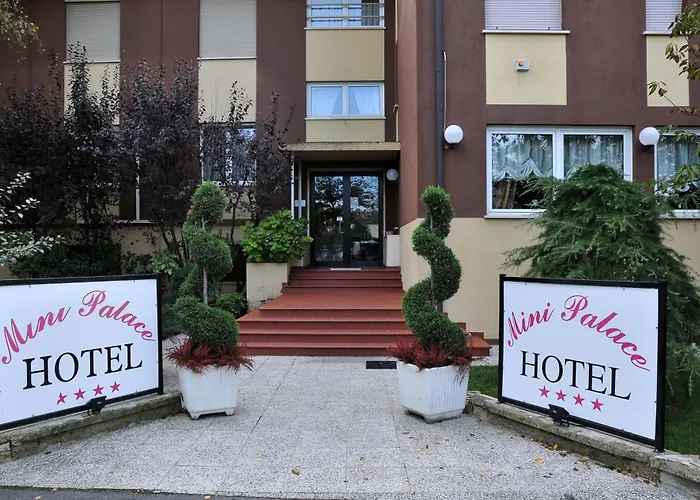 Hotel Mini Palace - Country House