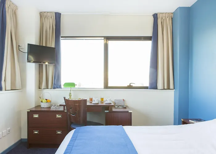 Hotel Les Gens De Mer Dunkerque By Popinns