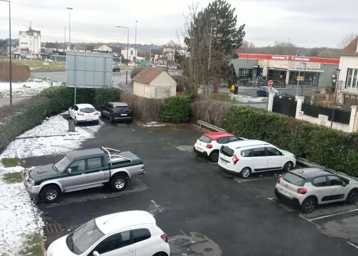 Premiere Classe Saint Brice Sous Foret