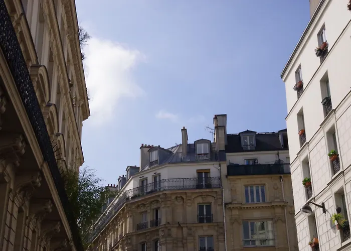 Hotel District Republique París