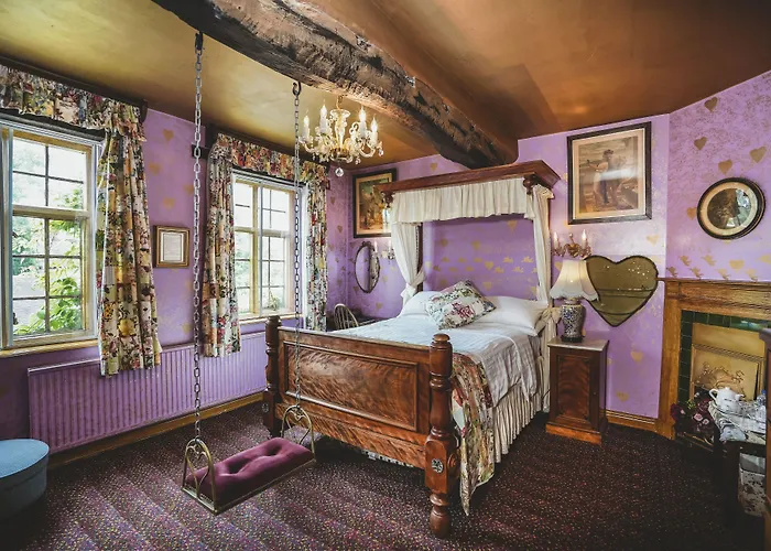 Hundred House Hotel