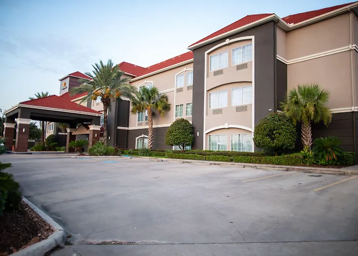 La Quinta By Wyndham Houston East At Normandy