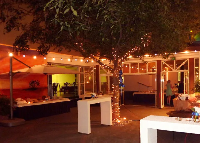 Lipa, Hotel & Bistro