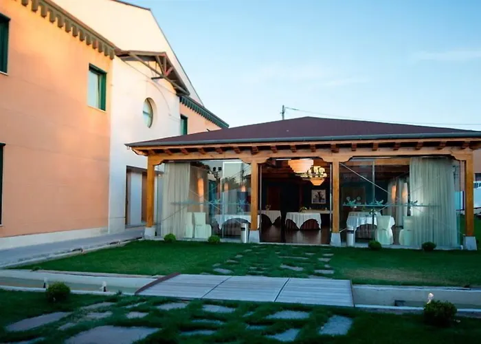 Hotel Villa De Ferias