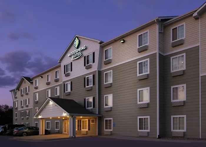 Woodspring Suites Council Bluffs