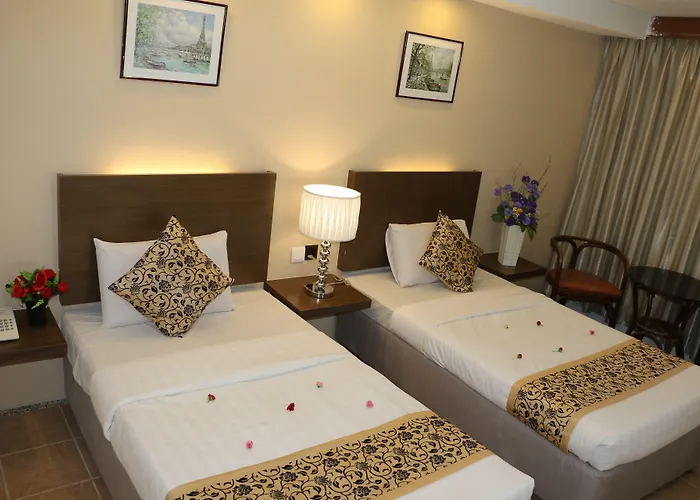 Eagle Bay Hotel