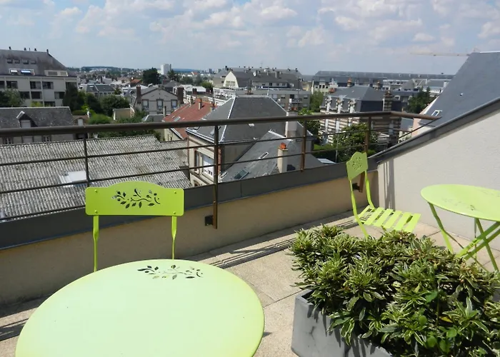 L'Hotel De Chartres - Logis