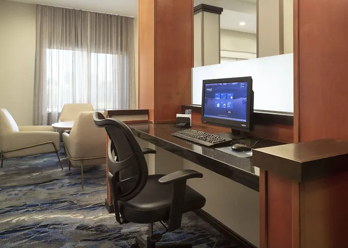 Fairfield Inn & Suites By Marriott Selma Kingsburg